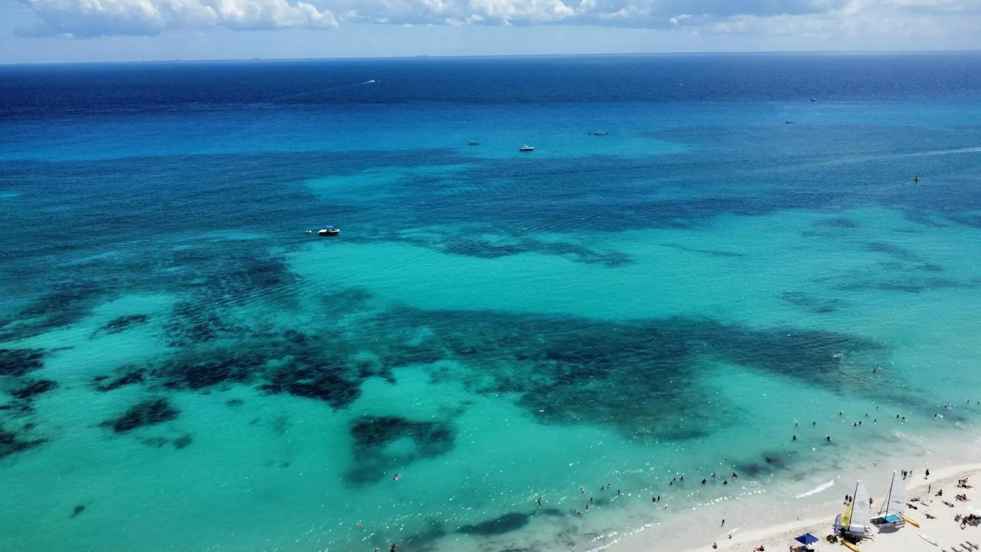Akbal 107 @ Riva Apartman Playa del Carmen Mexikó