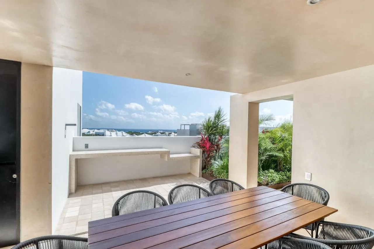 Akbal 107 @ Riva Apartman Playa del Carmen